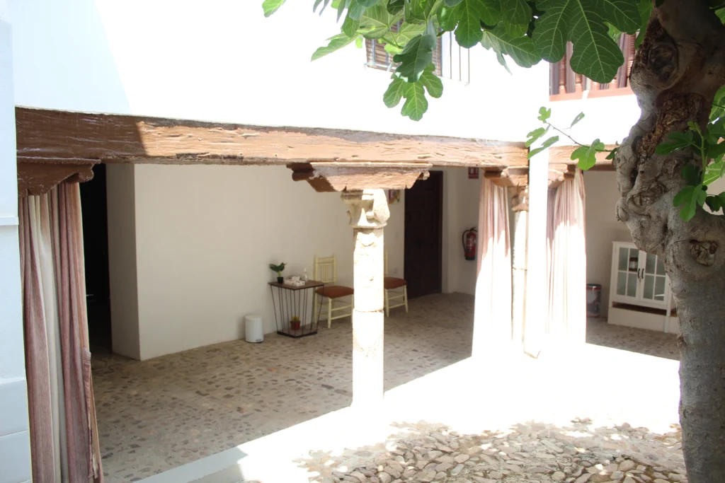 Patio10 | CASA RURAL LA ESTRELLA DE DAVID SL